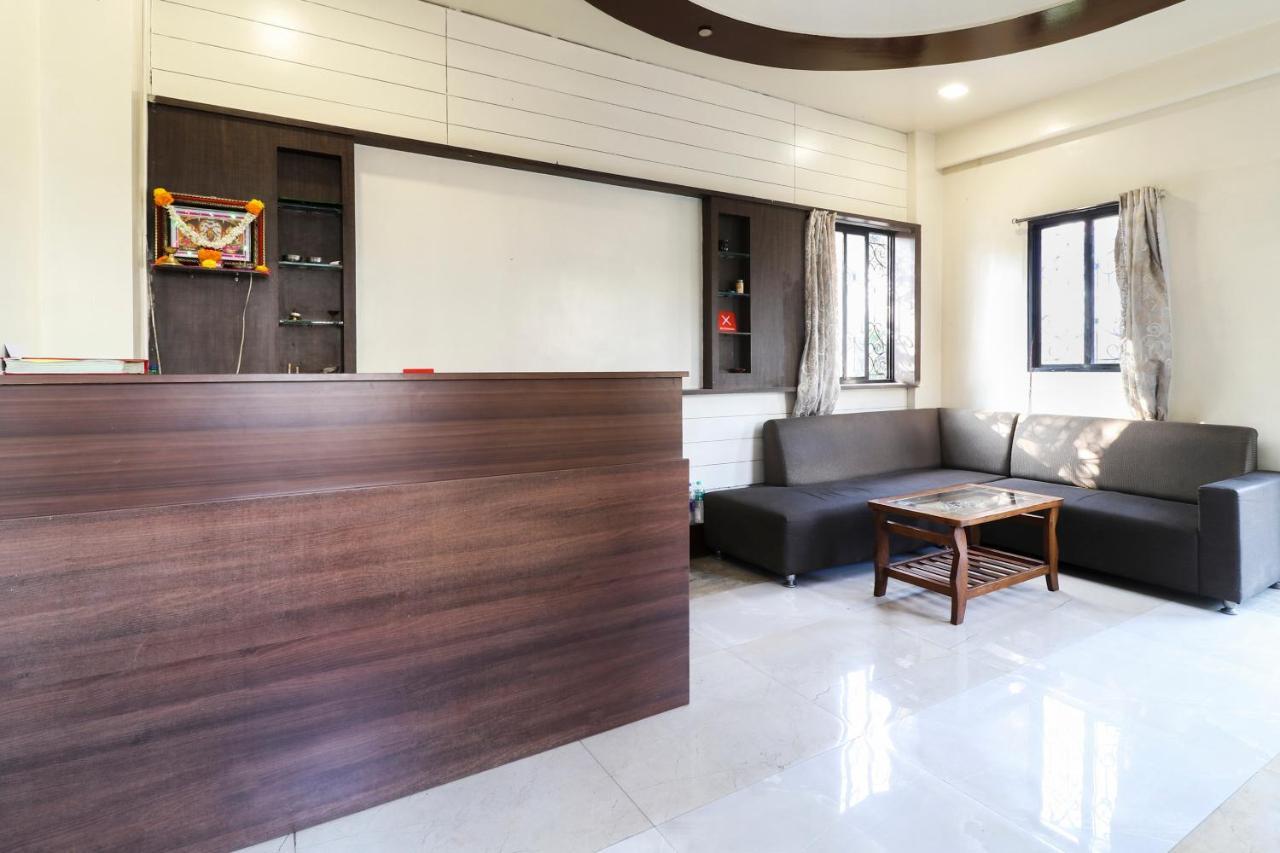 Oyo 10679 Hotel Nanashree Executive Wagholi Экстерьер фото